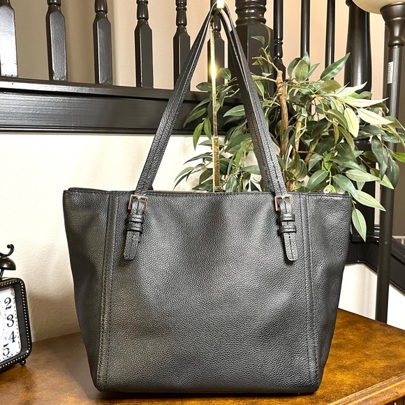 Kate Spade New York Orchard Street Maya Leather Shoulder Tote in Black, Large - Picture 4 of 12